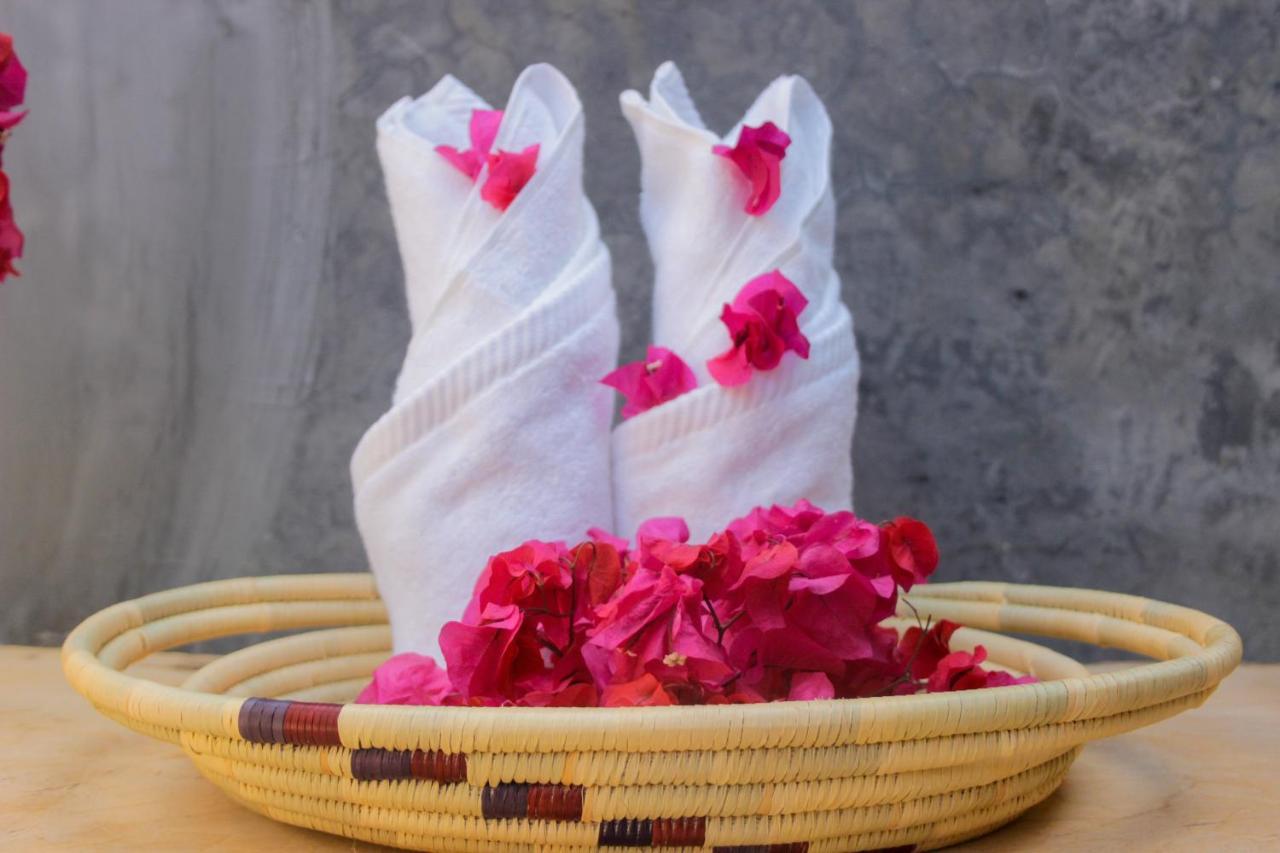 Zanzibar Kusini Beach Bungalows Hotel คิซิมคาซิ ภายนอก รูปภาพ