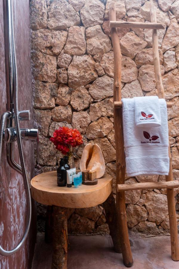 Zanzibar Kusini Beach Bungalows Hotel คิซิมคาซิ ภายนอก รูปภาพ