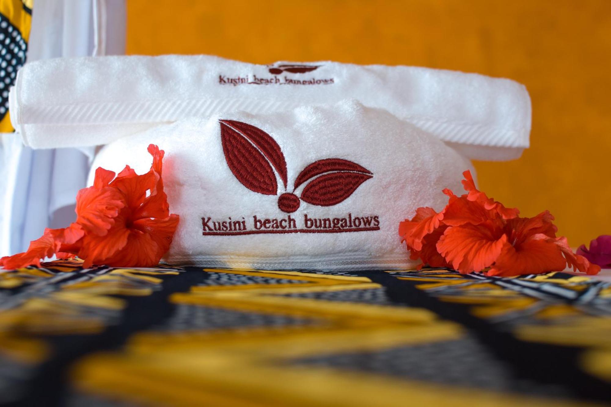 Zanzibar Kusini Beach Bungalows Hotel คิซิมคาซิ ภายนอก รูปภาพ