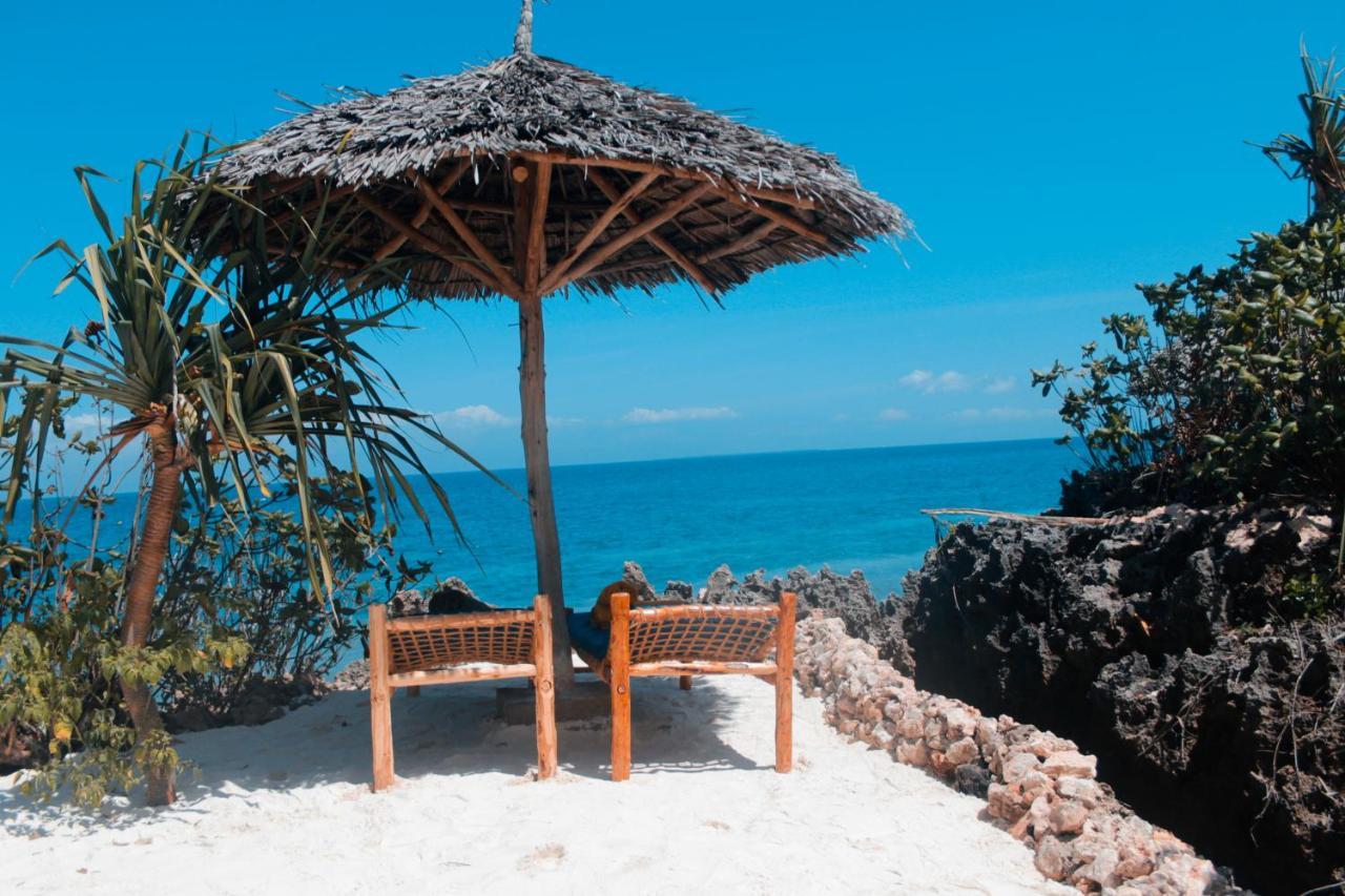 Zanzibar Kusini Beach Bungalows Hotel คิซิมคาซิ ภายนอก รูปภาพ