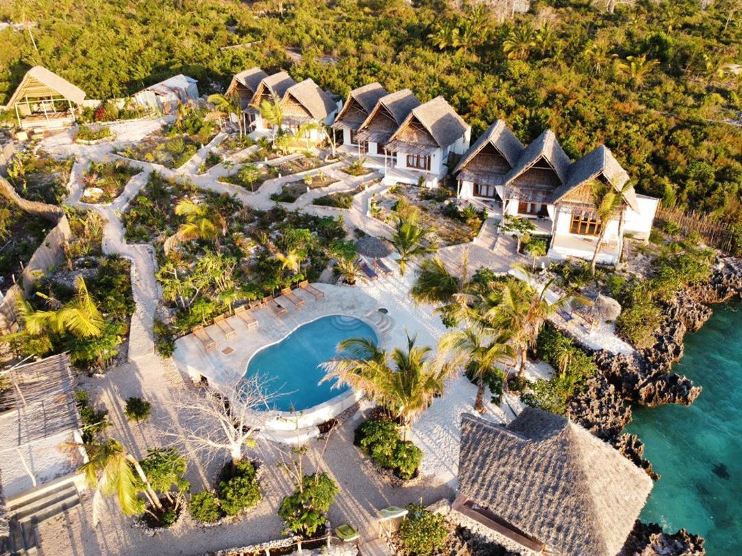Zanzibar Kusini Beach Bungalows Hotel คิซิมคาซิ ภายนอก รูปภาพ